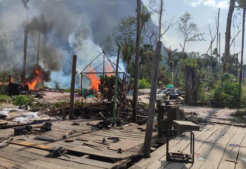 Piden ayuda a enter internacionales y defensores de los derechos indígenas