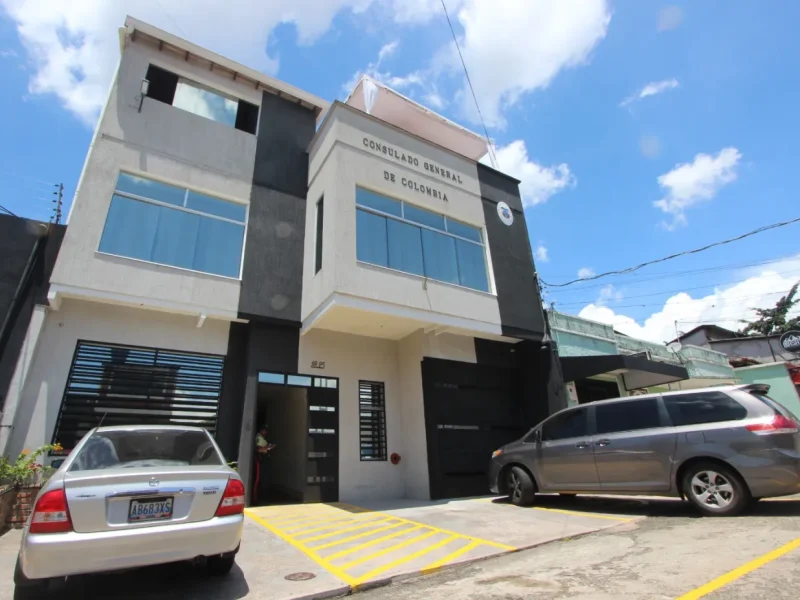 consulado colombiano en San Cristóbal