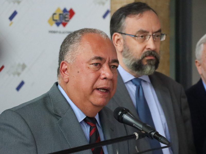Luis Salamanca: La exclusividad de la que habla el CNE es excluyente y no está en la ley