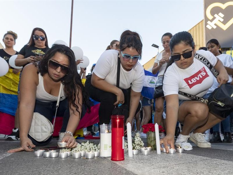 Familias de víctimas del incendio en discotecas de Murcia reciben sus restos