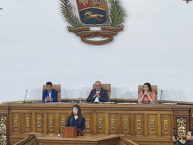 AN de 2020 apoya acuerdos de Barbados y ratifica que no son para levantar inhabilitaciones