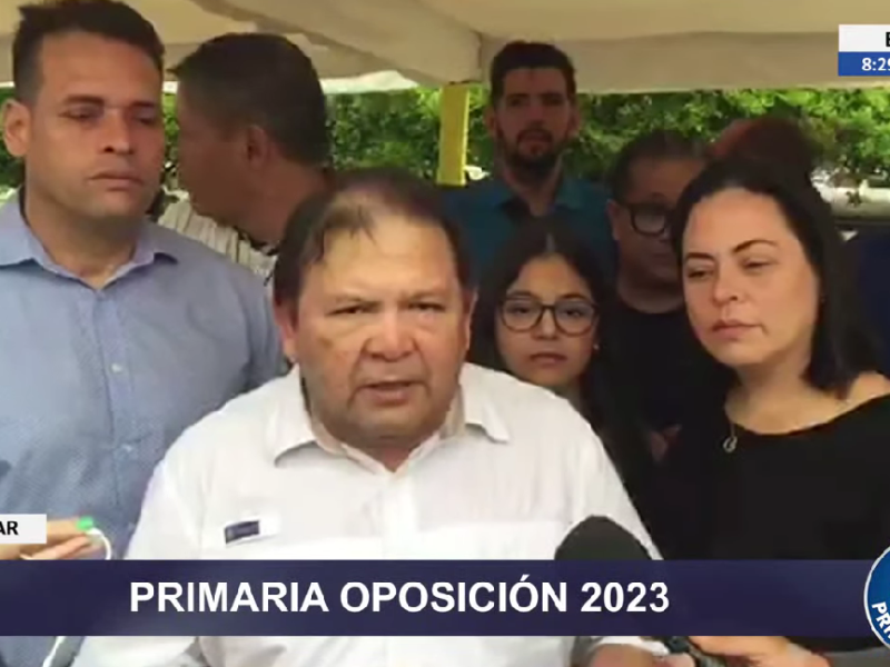 Candidato Andrés Velásquez votó en Ciudad Bolívar