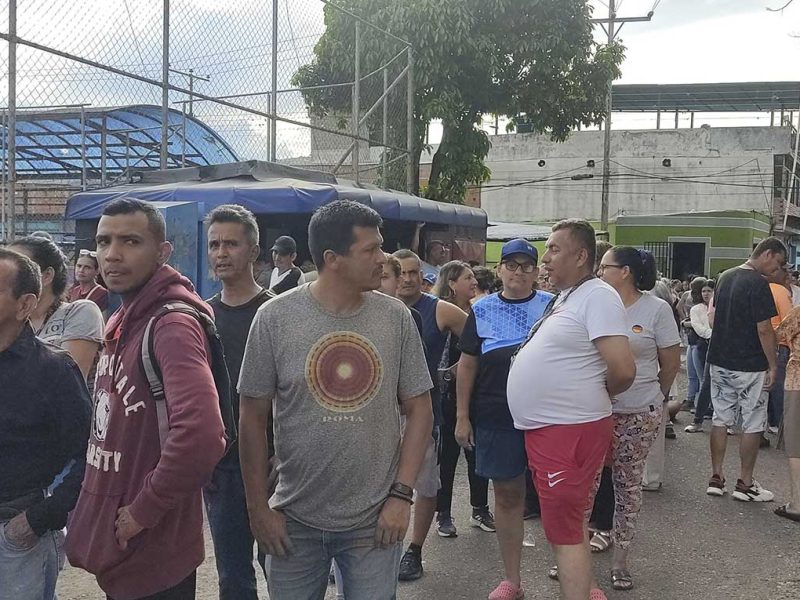 Miembros de junta de primaria en Vargas son citados por la Fiscalía