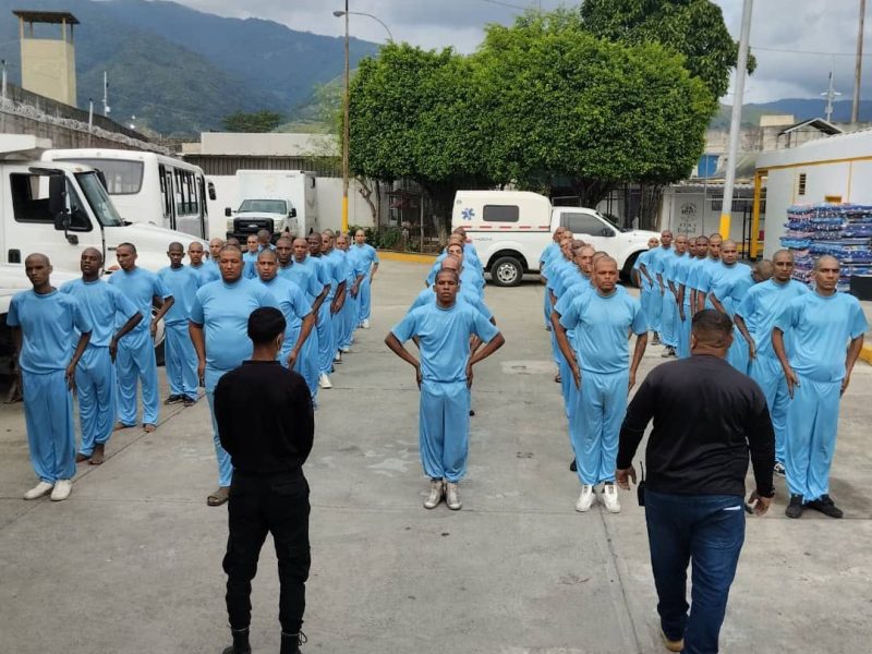 No especificaron sobre el número de presos rehubicados