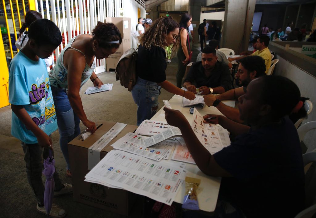 Migración venezolana y elecciones regionales en Colombia: ¿Cuáles son las expectativas?
