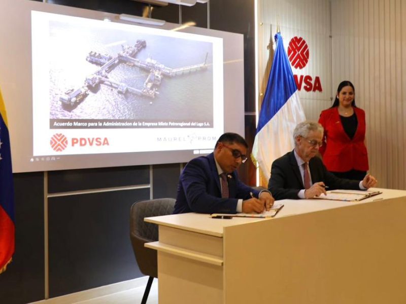 Pdvsa firma contrato con petrolera francesa para explotar crudo y gas en Maracaibo