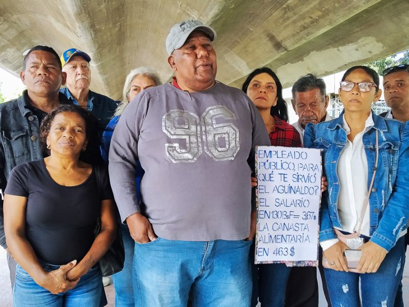 Trabajadores públicos exigirán libertad plena de John Álvarez