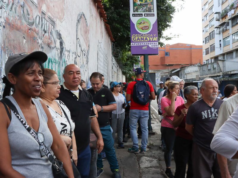 Simulacro del referendo por el Esequibo- colegio Mariano Picón Salas (Mairet Chourio)