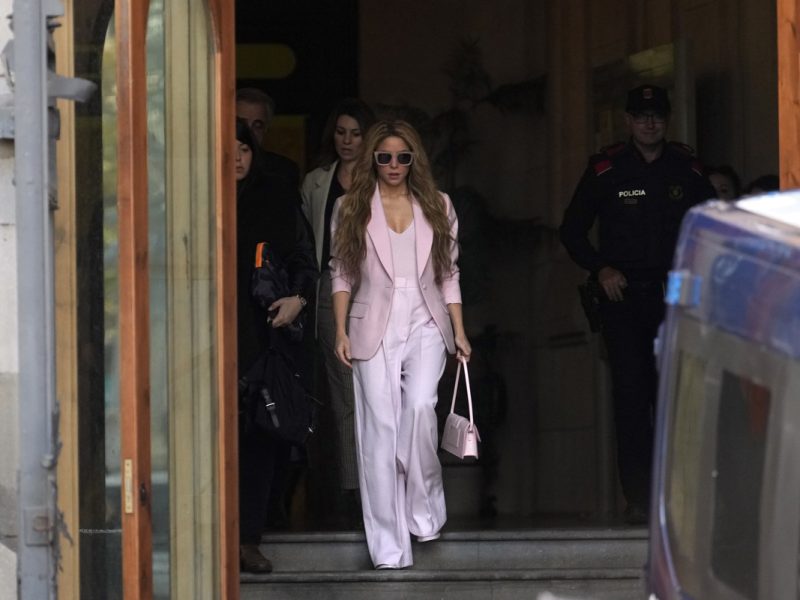 Shakira pacta una multa millonaria y admite el fraude fiscal para evitar la prisión