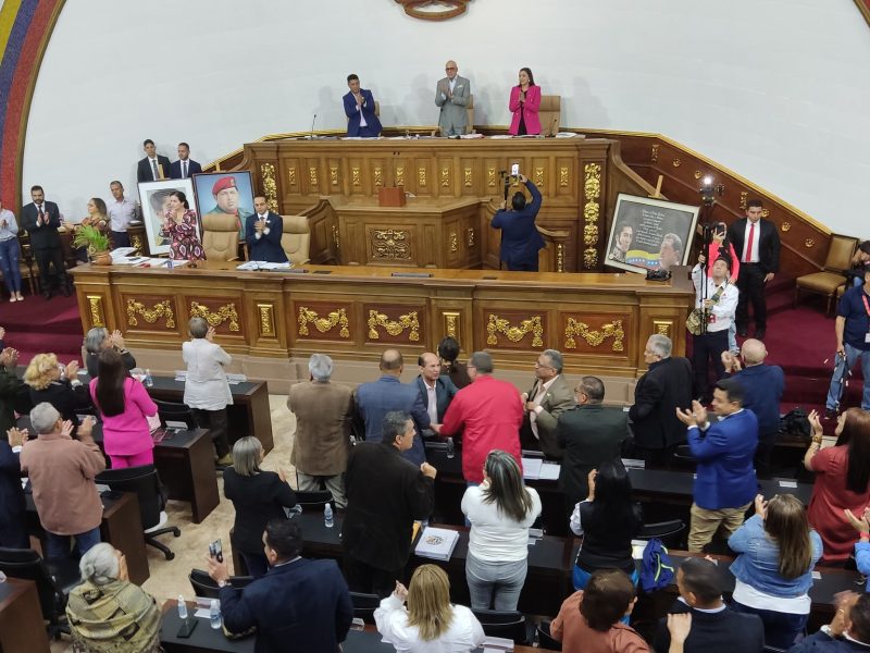 Que expresidentes puedan ser diputados vitalicios: una propuesta para la transición en las reformas electorales