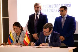Pdvsa y Repsol firman acuerdo para reactivar empresa mixta Petroquiriquire