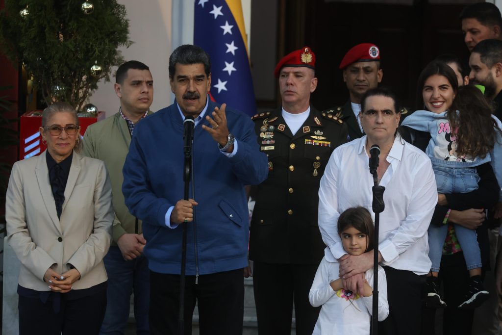 Analistas apuntan a que detención de Alex Saab en EEUU agravará situación de Maduro y que no será la única entrega del interinato