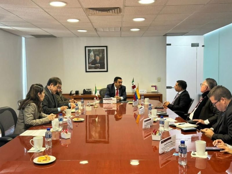 Pdvsa y Pemex estudian cooperación petrolera entre Venezuela y México