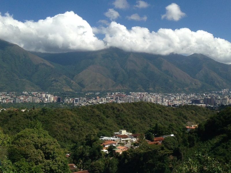 Wang Zhanbin chino perdido en el avila