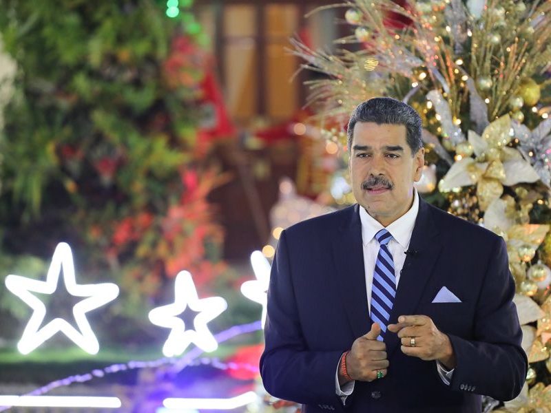 Maduro: En 2023 libramos una batalla contra la traición y descabezamos a las mafias