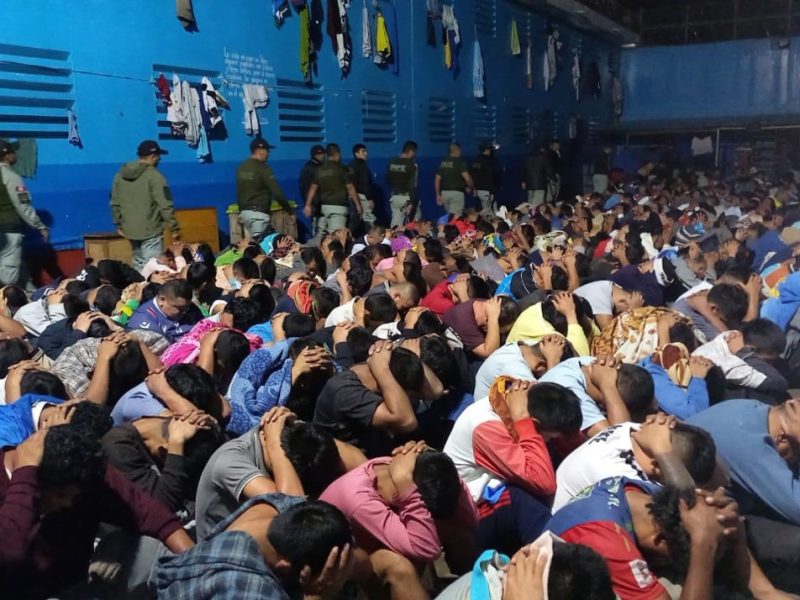 Las autoridades de Perú intervienen en las 68 cárceles del país tras sucesos en Ecuador