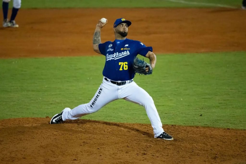 Tiburones confirma refuerzos para la Serie del Caribe 2024