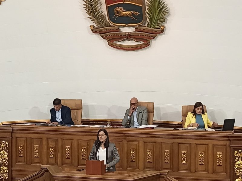 Jorge Rodríguez felicita a canciller por expulsar a «metiches» de Oficina del Alto Comisionado de DD. HH.