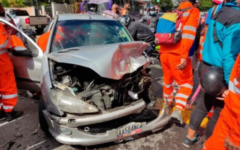Las personas fallecieron entre choques, colisiones, vuelco de vehículos, accidentes en motos y peatones arrollados.