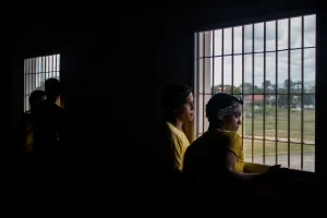 Son victimas de violencia física y sexual