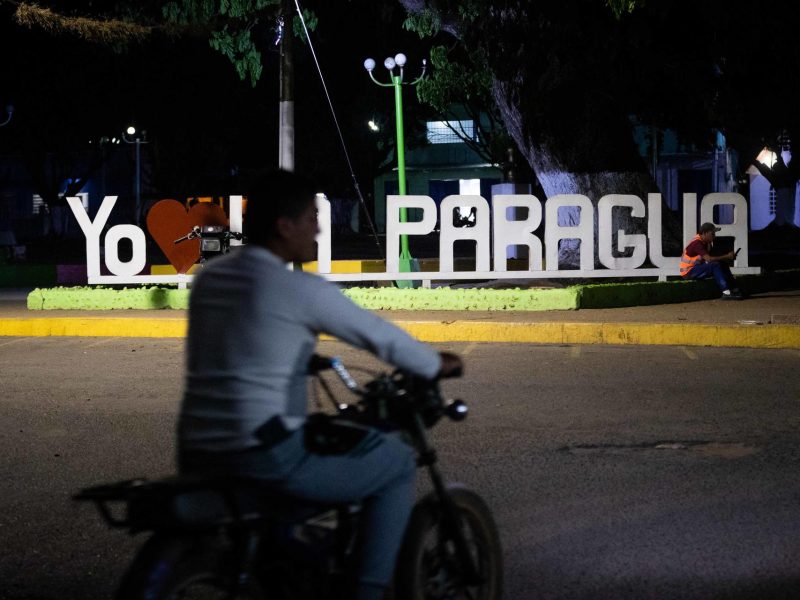 El observatorio medioambiental de Venezuela Proyecto EPA, de la ONG Fundaredes, dijo este martes que el Estado ha sido "complaciente" en la práctica de la minería ilegal