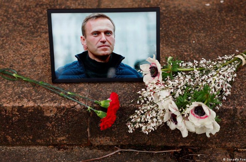 Entran en vigor sanciones de la UE por la muerte de Navalny