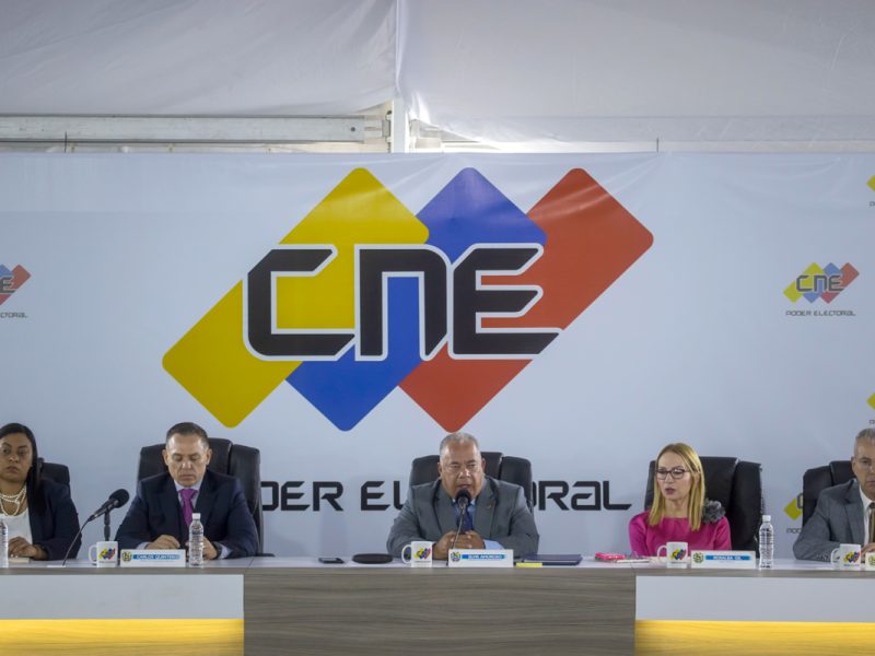 De Tibisay Lucena a Elvis Amoroso: Por qué se caracteriza actual gestión del CNE, según expertos