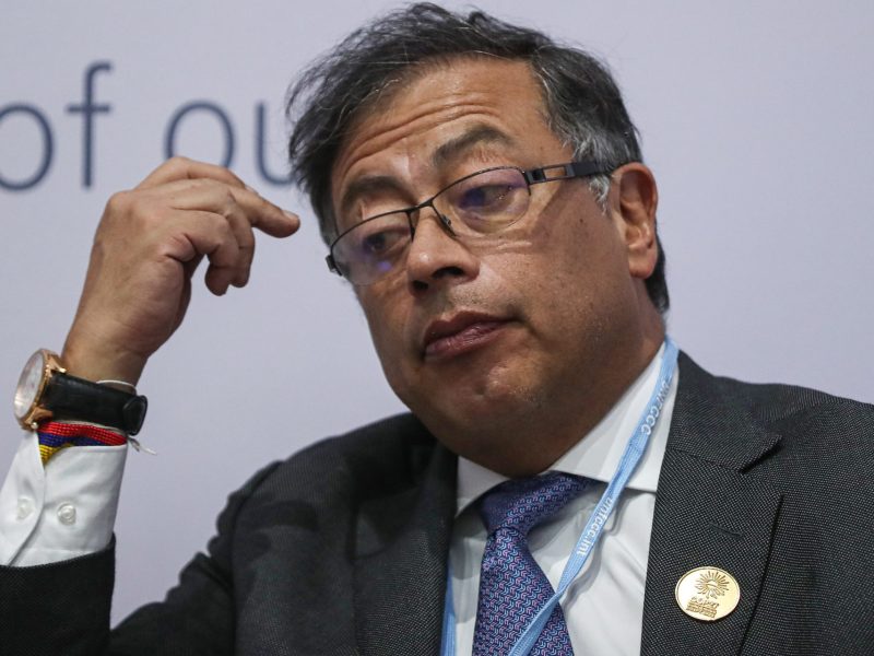 Petro considera que en negociación con ELN deben estar frentes regionales de la guerrilla