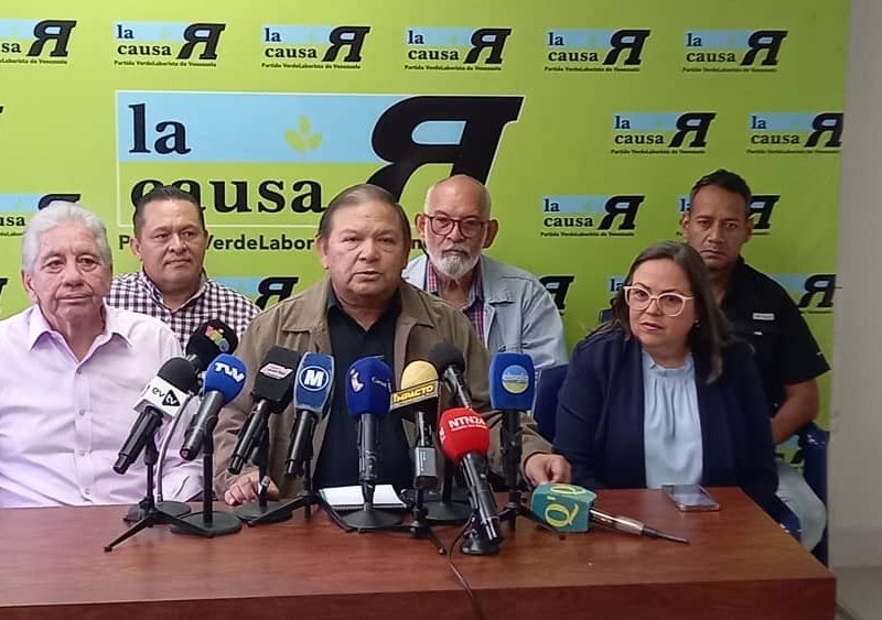 Andrés Velásquez tilda de “farsa” postulación de candidaturas y advierte que unidad opositora está “fracturada”