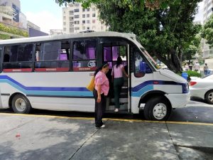 Transporte público- pasaje- autobuses (Mairet Chourio)