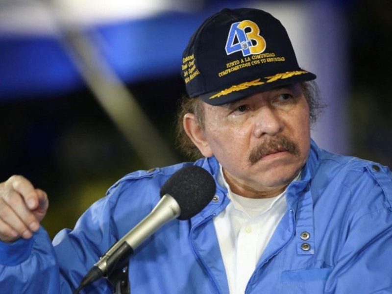 Nicaragua rompe relaciones diplomáticas con Ecuador