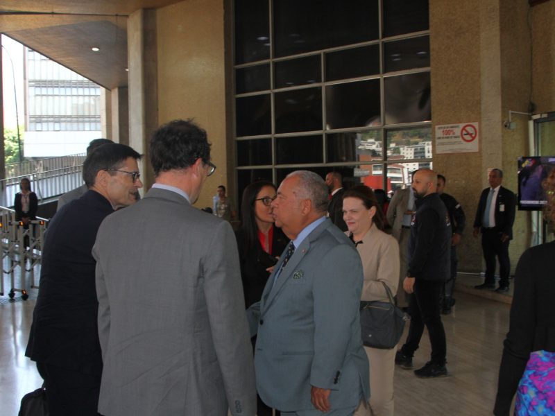 Expertos abogan por observación internacional para presidenciales: genera confianza