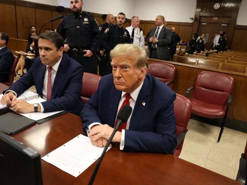 Trump asiste a selección del jurado de su juicio penal en Nueva York