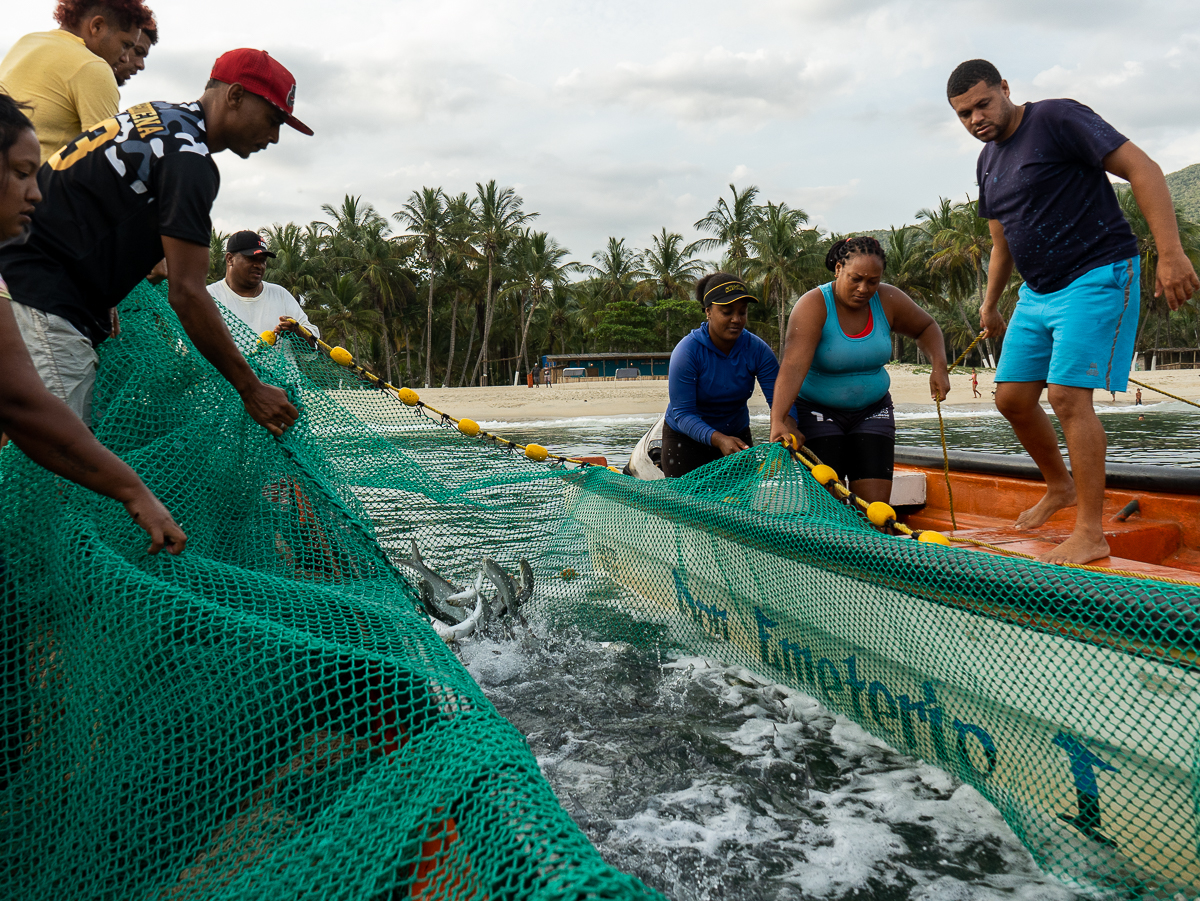 Pescadores en el pueblo de Chuao