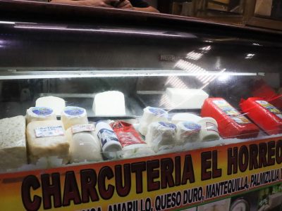 Queso -Mercado Guaicaipuro (Mairet Chourio)