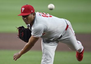 Ranger Suárez extiende su invicto y es el primer pitcher con 9 triunfos