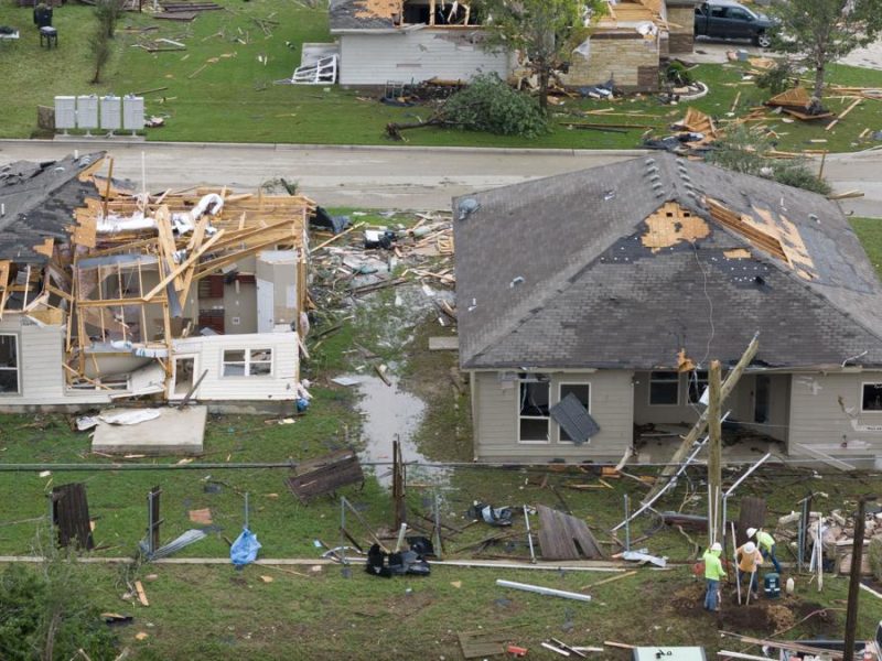 Tornado hits Temple, Texas