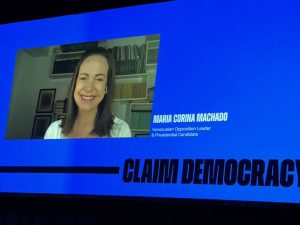 Machado dice que Venezuela está a las puertas de la transición