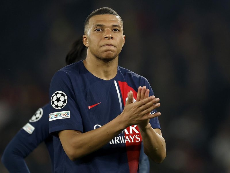 Real Madrid anuncia el fichaje de Mbappé por cinco temporadas