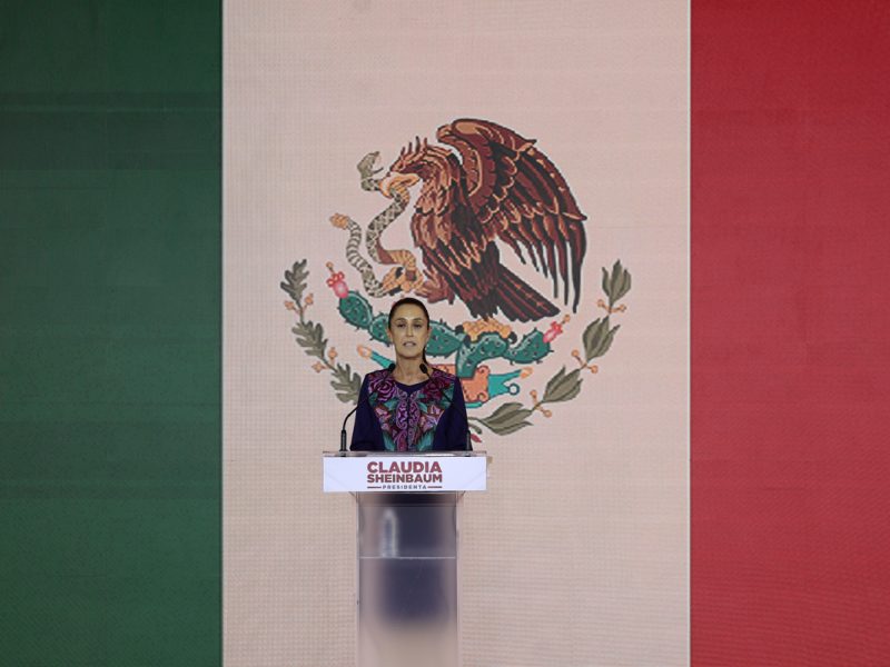 Distancia con situación venezolana y continuidad de política migratoria: lo que se espera de nueva presidenta de México