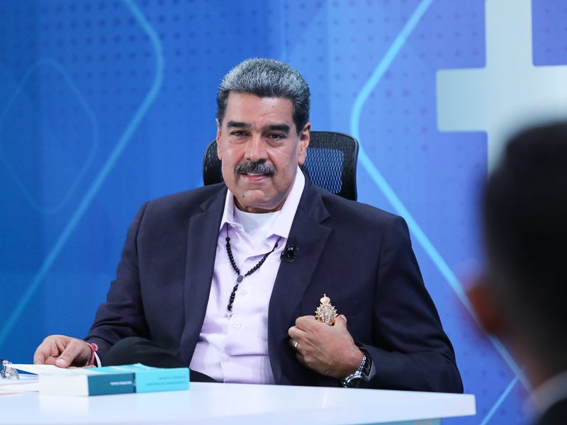 Maduro pide a España extraditar a venezolanos solicitados por la Fiscalía