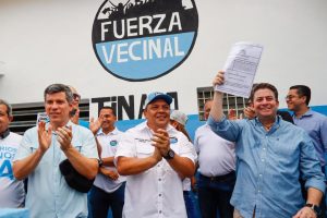 ¿Quién es el alcalde de Tinaco que se unió a las filas del Psuv?