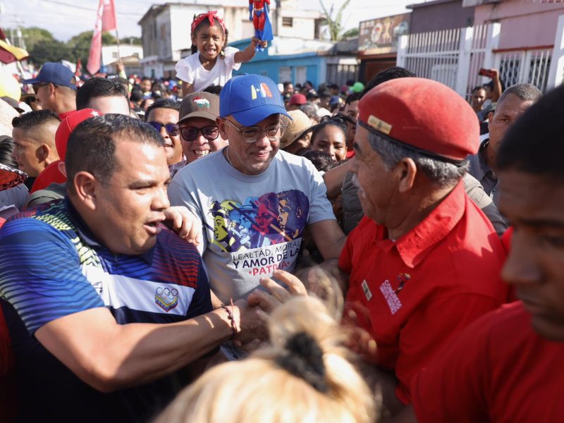 Rodríguez dice que Edmundo González no firma acuerdo sobre resultados electorales por miedo