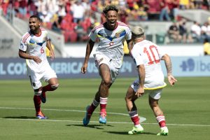 Vinotinto remonta y vence 2-1 a Ecuador en su debut