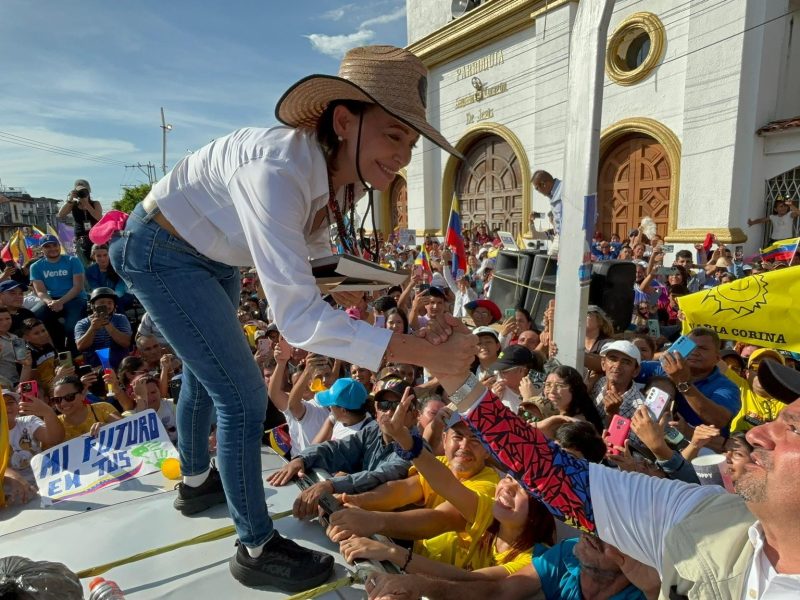 María Corina Machado: Faltan 30 días para ganar y cobrar