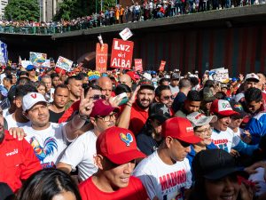 Ventajismo, desequilibrio y discurso de odio: faltas a la normativa que se observan en la campaña electoral