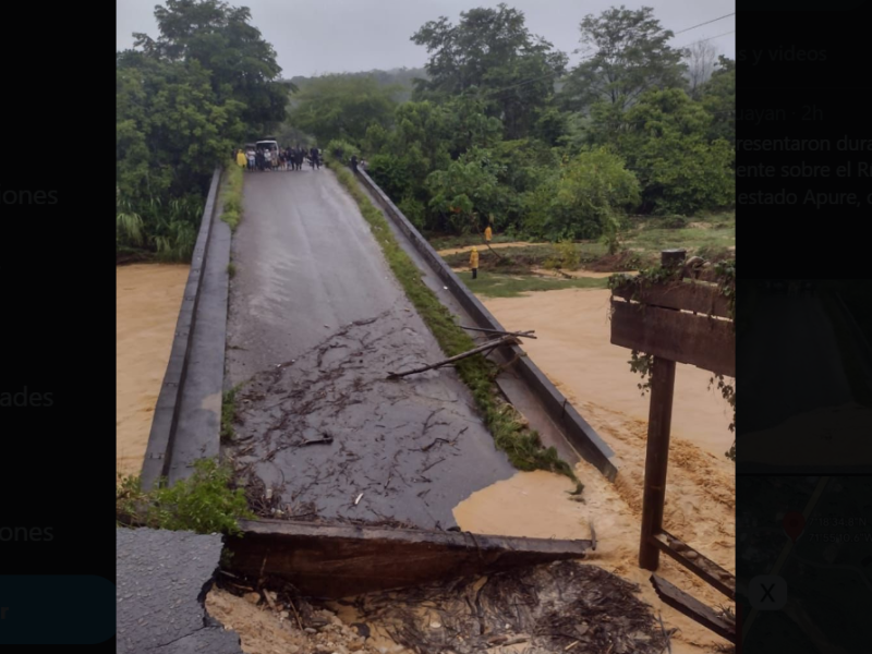 Lluvias provocan colapso de puente entre Apure y Táchira