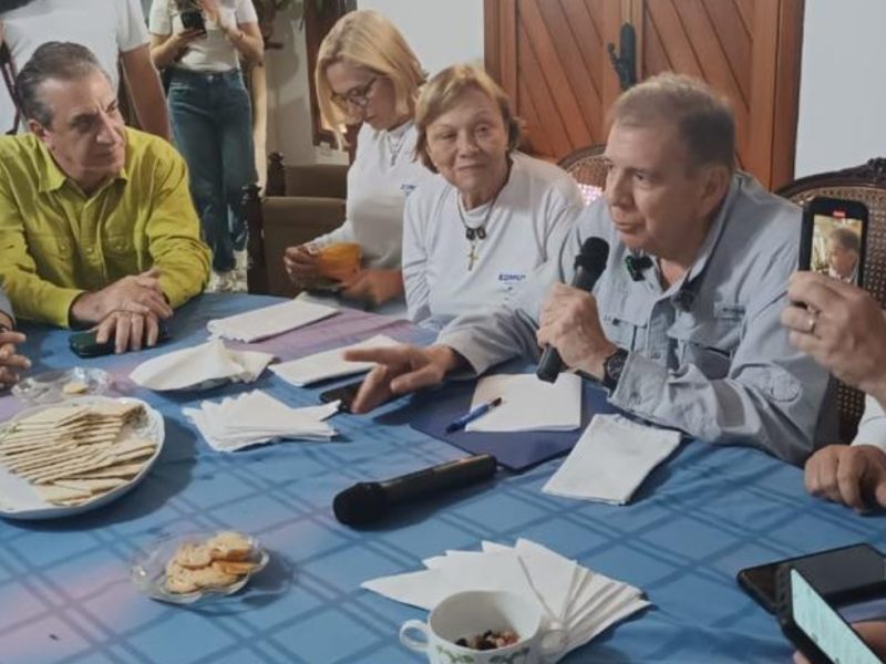 Chile y Paraguay condenan que Edmundo González se haya visto forzado a salir de Venezuela