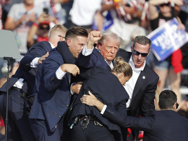 Donald Trump disparo