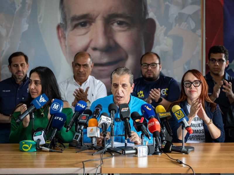 Coalición antichavista exige a la Fiscalía investigar ataque contra María Corina Machado